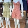 Vestidos na Feira da Lua